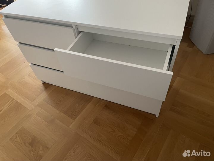 Комод белый