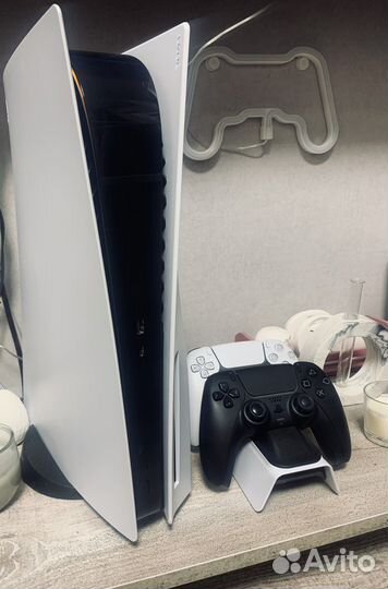 PS5 с дисководом 2 геймпада +игры