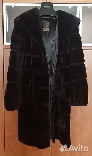 Шуба мутоновая фиолетовая. Каляев. Размер 48- 50