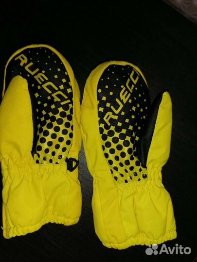 Шапка шлем зимний 50-52 р. Краги в подарок