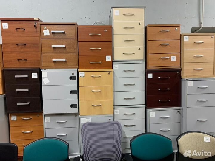 Тумба подкатная в наличии