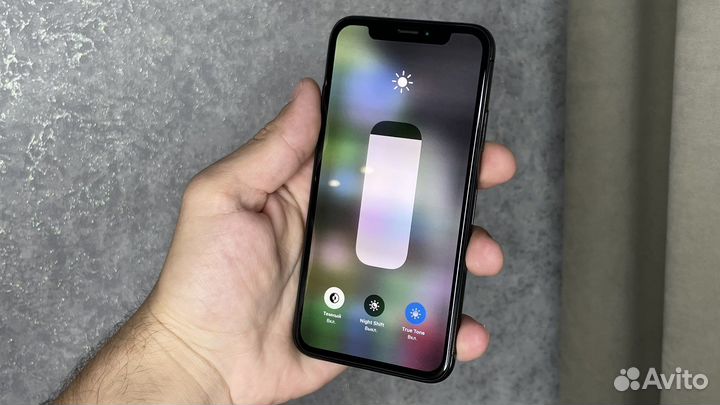 iPhone Xs, 64 ГБ