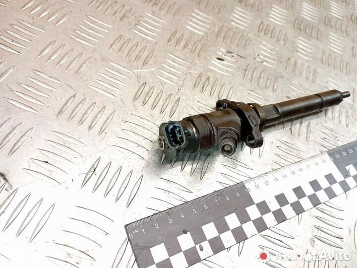 Форсунка топливная Citroen C2 2006 1609849580