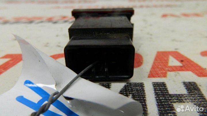 Кнопка аварийной сигнализации для Kia Bongo 3 2004