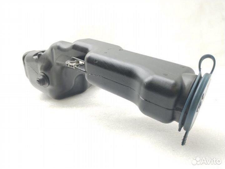 Бачок омывателя Mercedes-Benz C-Class W204 1.8