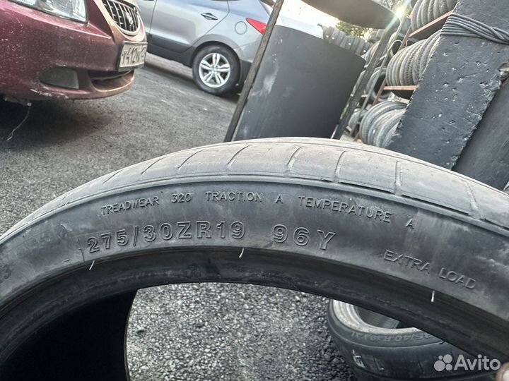 Tracmax X-Privilo TX3 275/30 R19