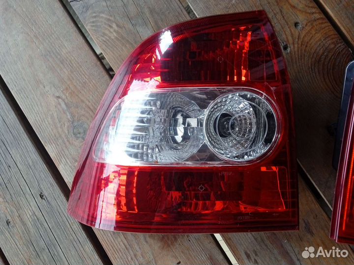 Фонари задние приора