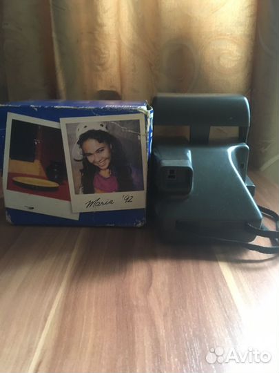 Плёночный фотоаппарат Polaroid 636