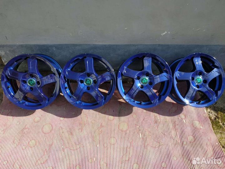 Диски литые R15 4x100.Logan,sandero, Solaris, Rio