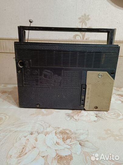 Радиоприёмник VEF202