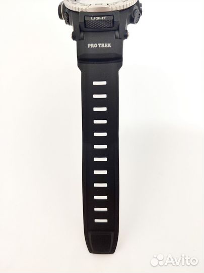 Часы Casio pro trek PRW 3500