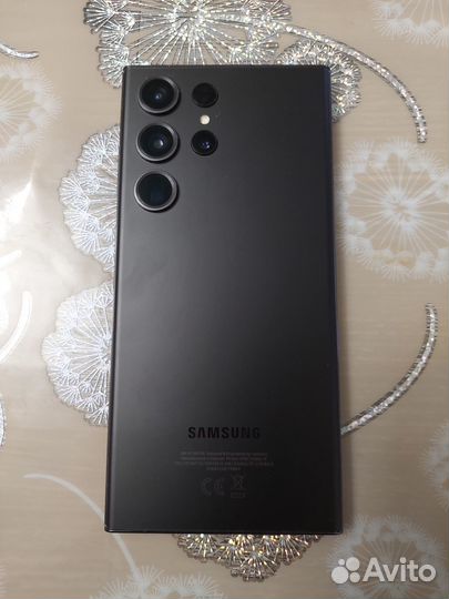 Samsung Galaxy S23 Ultra, 12/256 ГБ