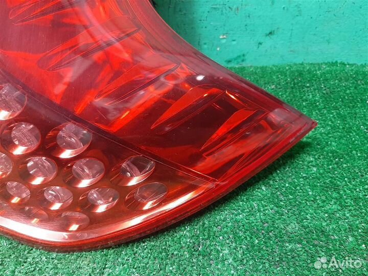 Фонарь задний наружный правый Peugeot 3008 2010