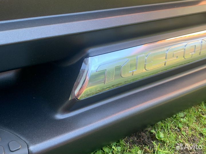 Левый порог для Hyundai tucson