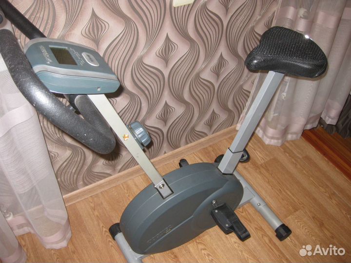 Велотренажер Torneo Riva