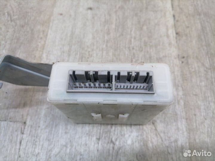 Блок электронный Nissan Maxima A33 VQ20DE 2004