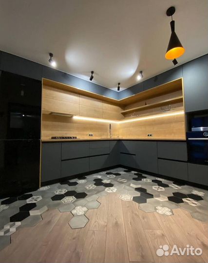 Угловой кухонный гарнитур / Цена за все