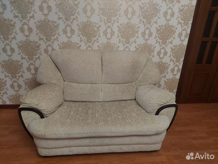 Диваны и холлы