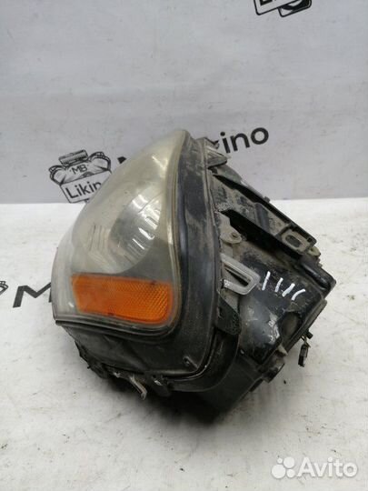 Фара ксеноновая передняя левая Mercedes-Benz Ml