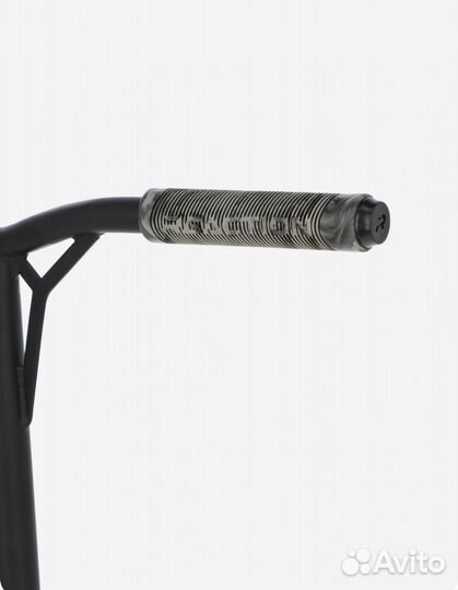 Самокат трюковой