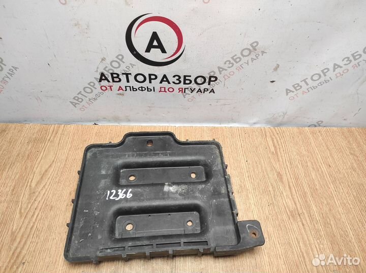 Крепление акб (корпус/подставка) Kia Rio 2 (JB)