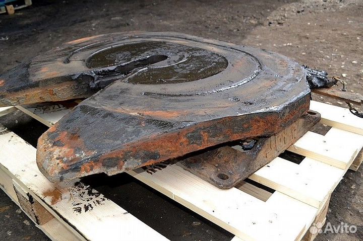 Сцепное устройсто (седло) volvo FH (01.05)