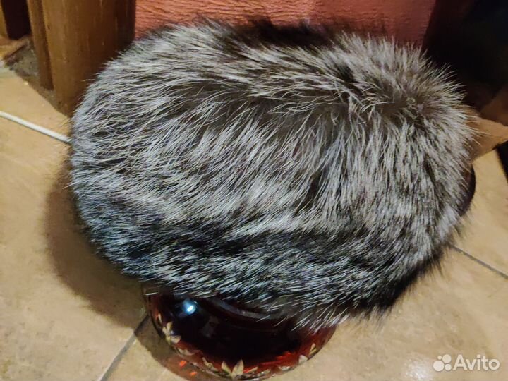 Шапка из чернобурки женская