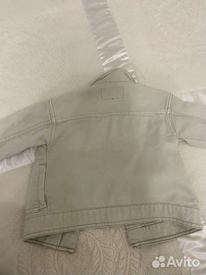 Джинсовая куртка