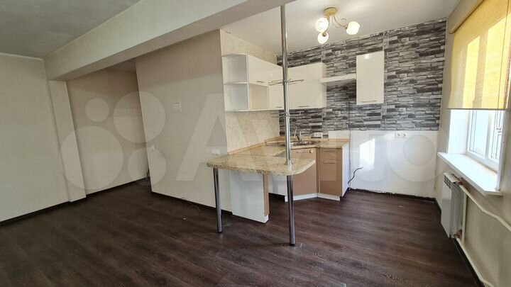 3-к. квартира, 60 м², 4/4 эт.
