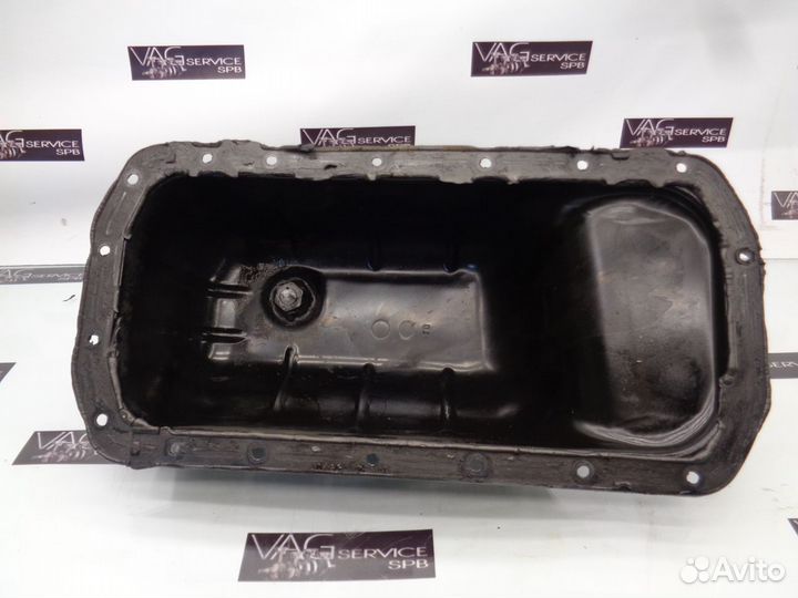 Поддон масляный двигателя Форд focus C-Max 1.6