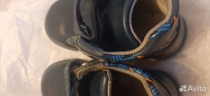 Ботинки на мальчика 24