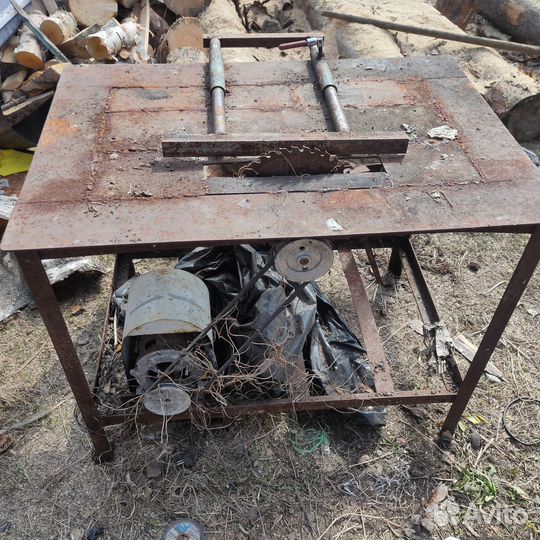 Циркулярная пила станок