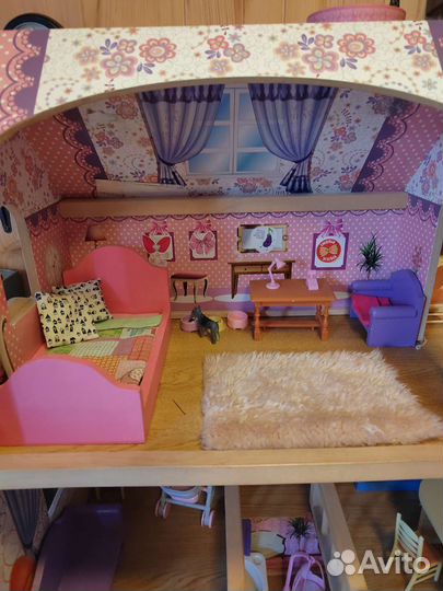 Домик кукольный