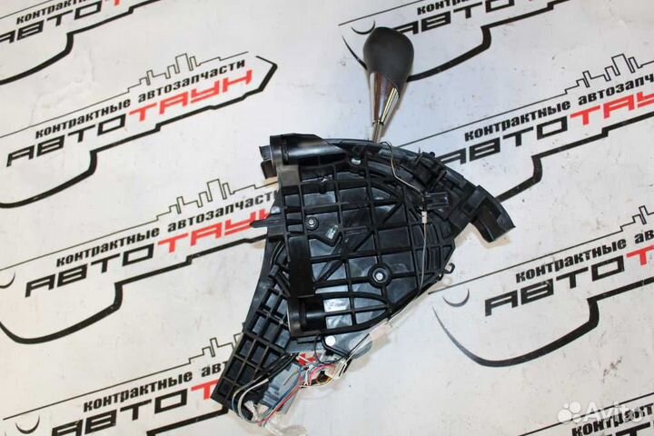 Ручка кпп toyota auris blade AZE154H AZE156H GRE15