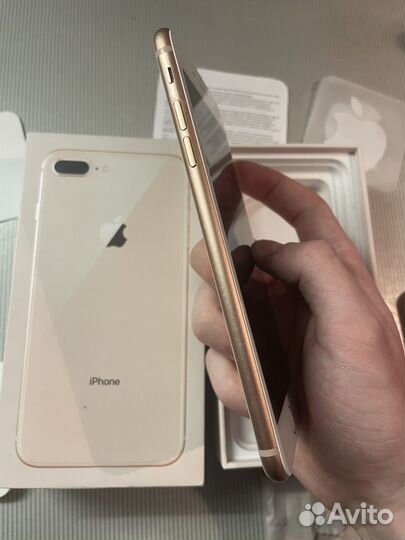 iPhone 8 Plus, 64 ГБ