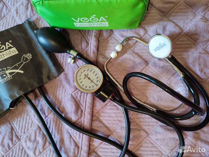 Тонометр механический Vega VM-200 состояние нового