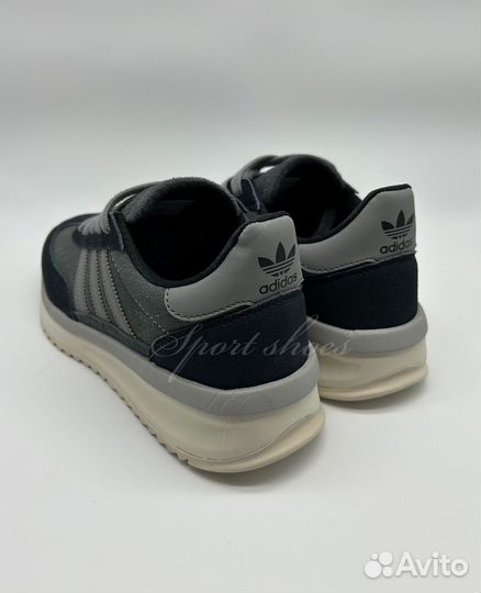 Кроссовки Adidas originals