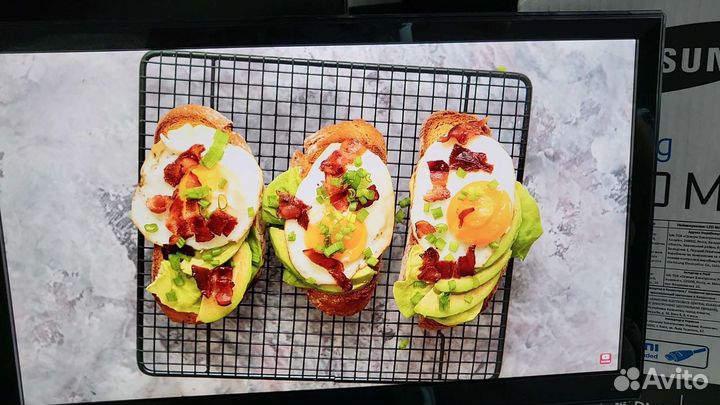 Монитор Samsung S22E390H, Full HD, 22 дюйма