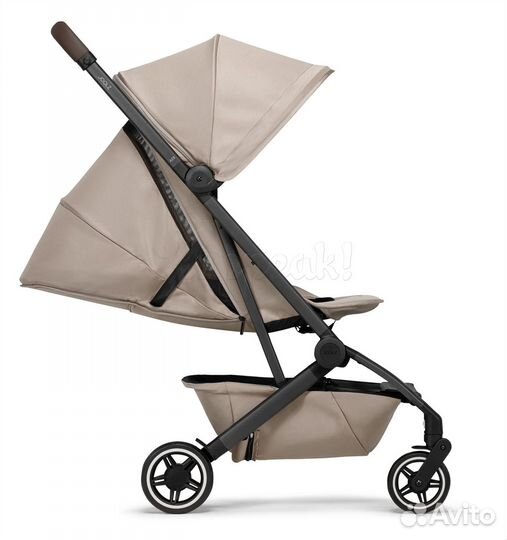 Лёгкая прогулочная коляска Joolz Aer+