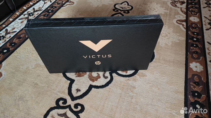 Игровой ноутбук HP Victus 16-d1059ci Silver