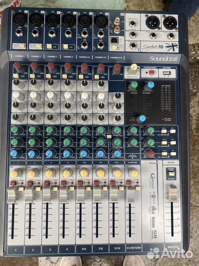 Микшерный пульт soundcraft
