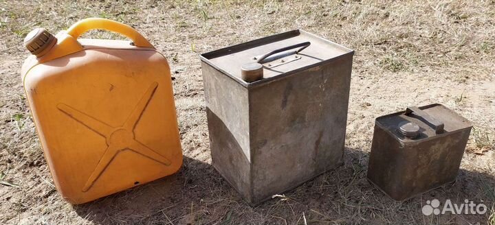 Баки, бидоны, корыта, канистры