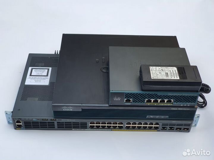 Точка доступа Cisco AIR-cap2702i-R-K9