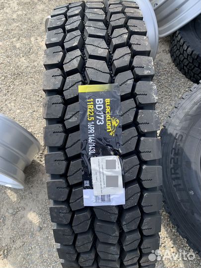 Шина грузовая 11,00 R22,5 BD173 blacklion