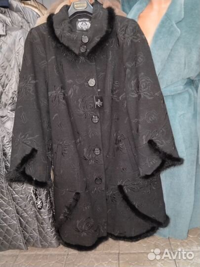 Пальто зимнее новое