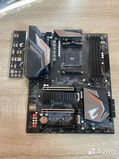 Мат. плата (Am4): Gigabyte X470 Aorus Ultra Gaming