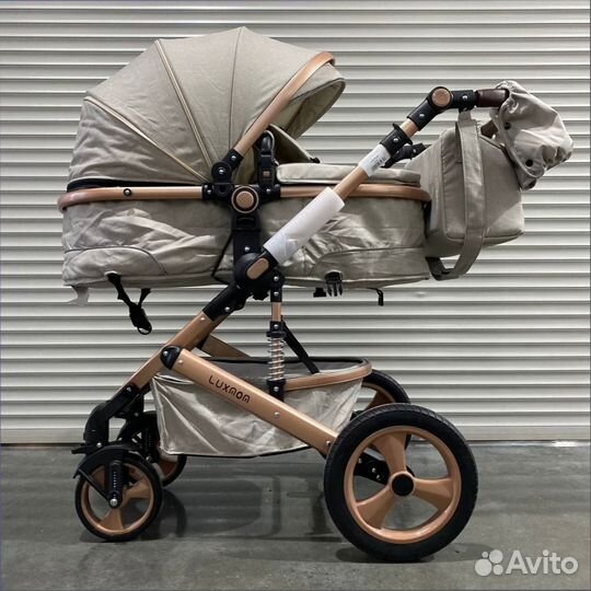 Коляска детская Luxmom