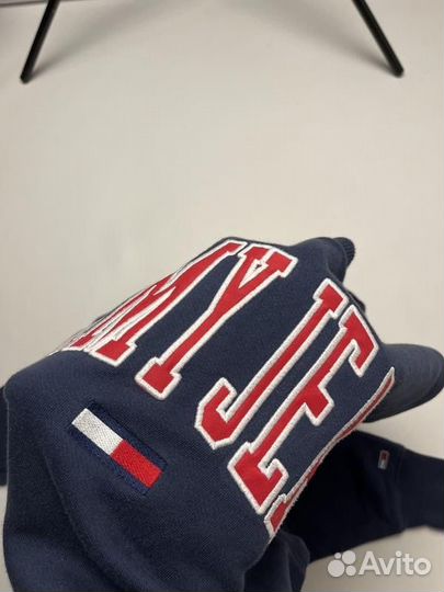 Свитшот Tommy Jeans оригинал