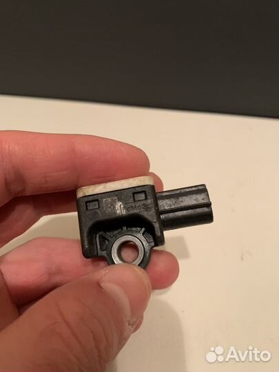 Датчик AIR BAG Ford Focus 2 8M5T14B342AC