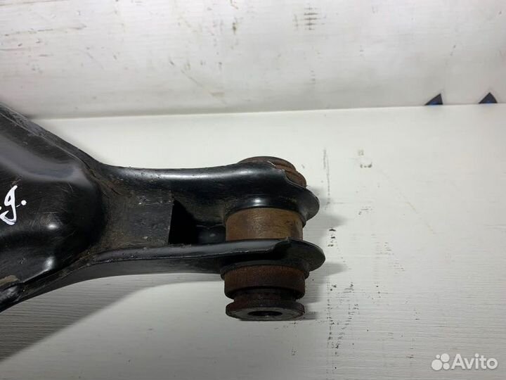 Рычаг подвески нижний задний правый Cadillac Cts 2